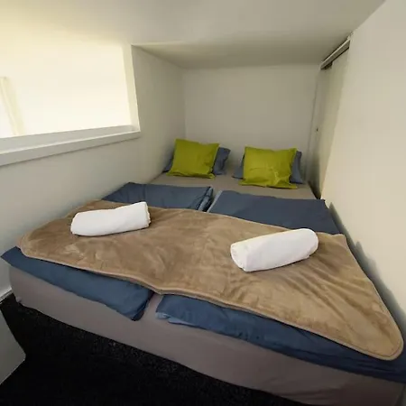 Erezd Magad Otthon Sziveben דירה בודפשט