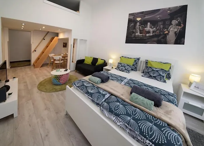 Erezd Magad Otthon Sziveben Apartament Budapesta