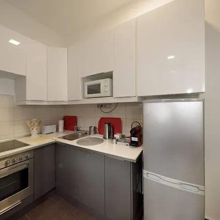 Erezd Magad Otthon Sziveben Apartament *
